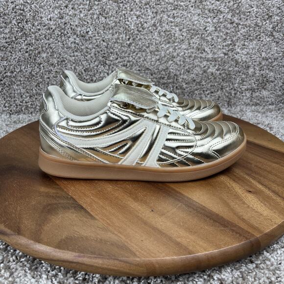Steve Madden Women's Madrid Sneakers Size 8 Shiny Metallic Gold Shoes - Picture 2 of 12
